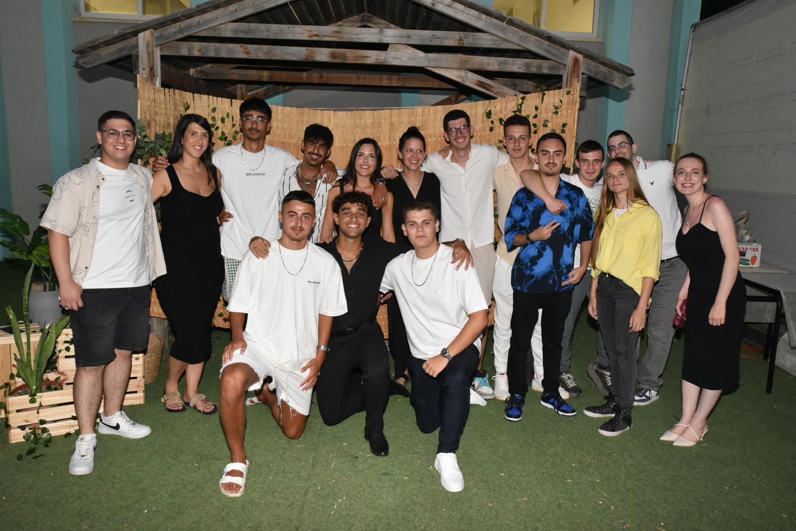 מסיבת סיום יב